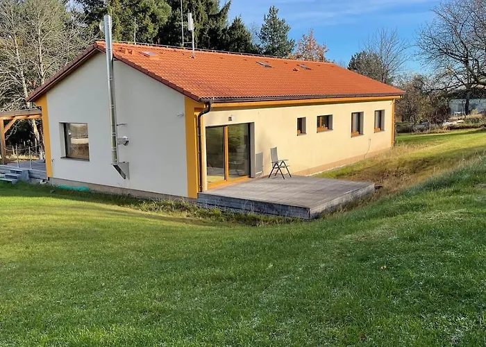 Holiday home Sunny Garden *